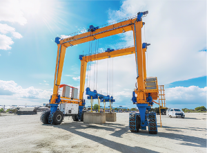 輪胎門(mén)式起重機(jī)